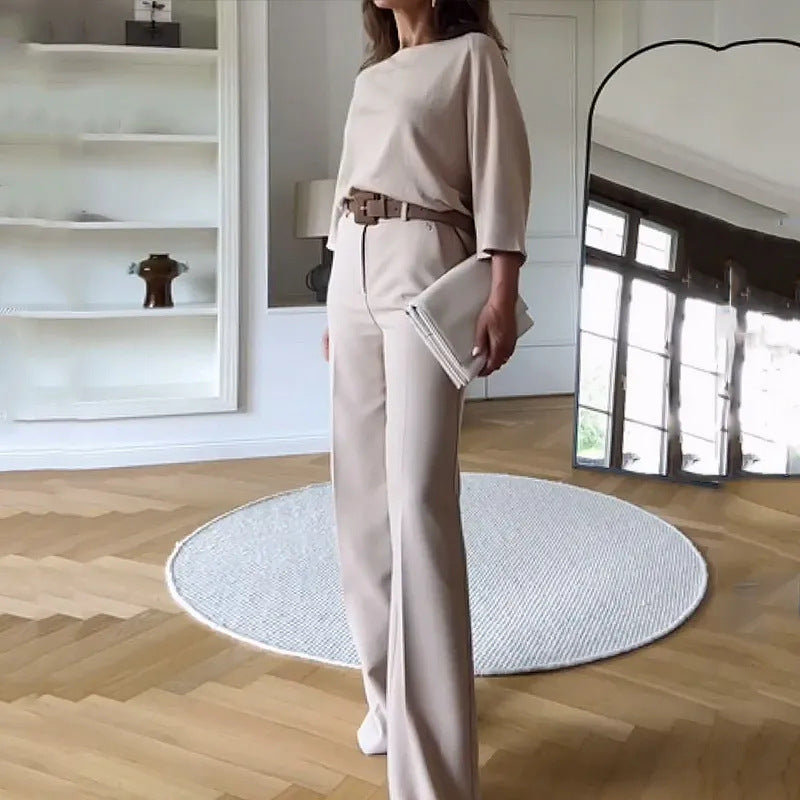 Elegant Two-Piece Women’s Set