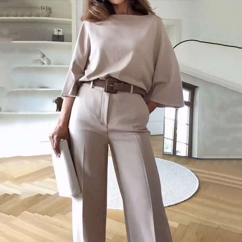 Elegant Two-Piece Women’s Set