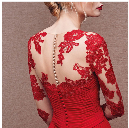 The Seraphina Lace Evening Dress – Perfect Elegance